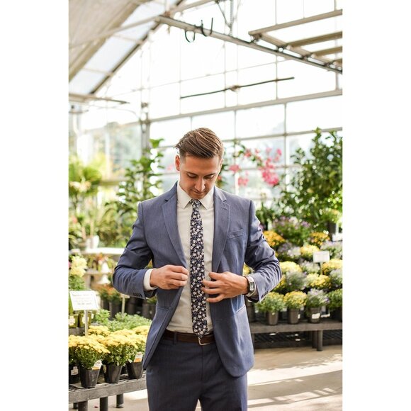 Men's Skinny Tie Floral Print Cotton Necktie Great for Weddings Blueberry Bliss - Picture 1 of 6